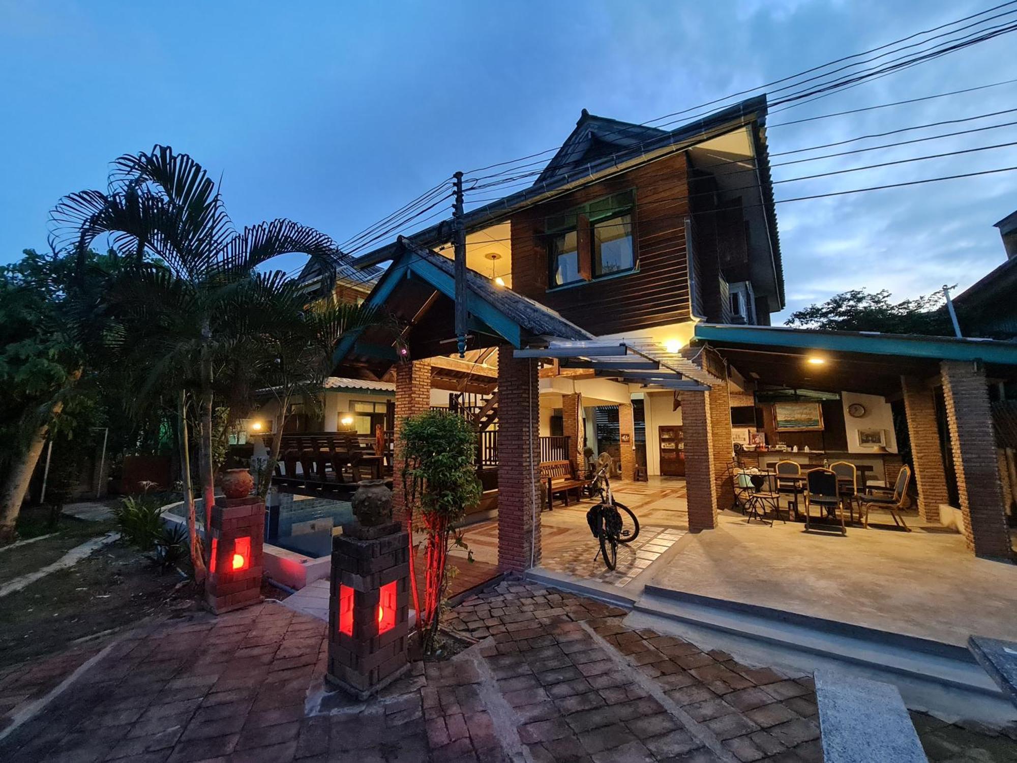 Tepbunthomhouse Ayutthaya Apartment ภายนอก รูปภาพ